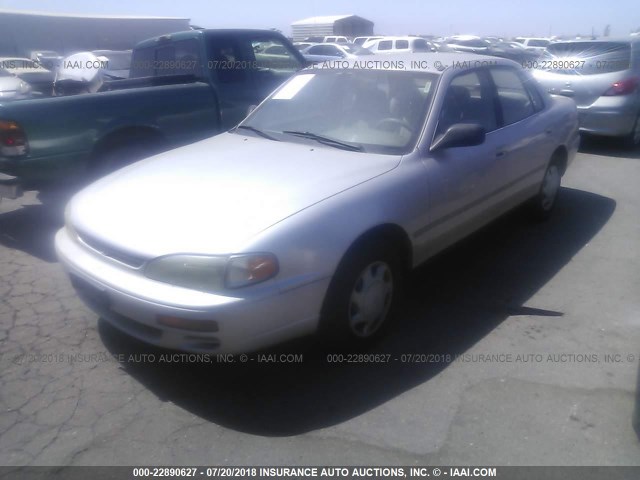 JT2BG12K8T0406873 - 1996 TOYOTA CAMRY DX/LE/XLE SILVER photo 2