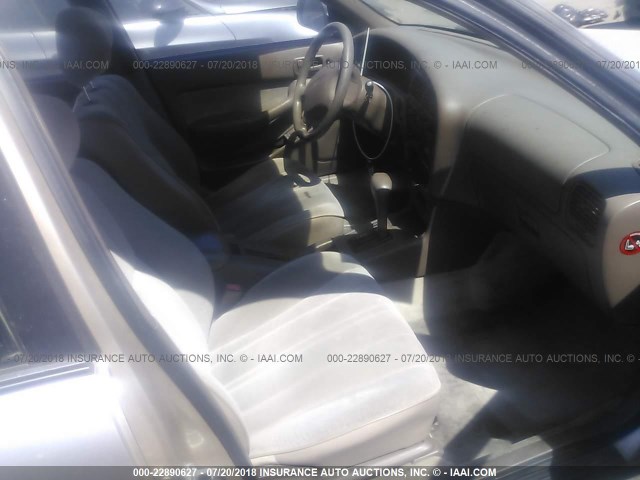 JT2BG12K8T0406873 - 1996 TOYOTA CAMRY DX/LE/XLE SILVER photo 5