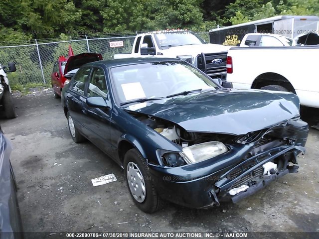 4T1BG22K1WU337529 - 1998 TOYOTA CAMRY CE/LE/XLE მწვანე ფოტო 1