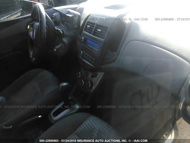 1G1JA5SH7C4110616 - 2012 CHEVROLET SONIC LS GRAY photo 5