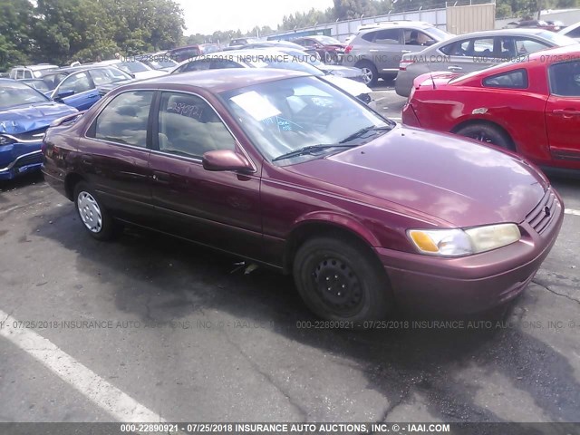 JT2BG28K5X0300934 - 1999 TOYOTA CAMRY LE/XLE 红色 照片 1