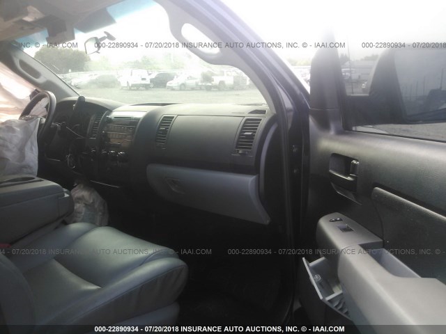 5TFRM5F1XAX013016 - 2010 TOYOTA TUNDRA DOUBLE CAB SR5 BLUE photo 5