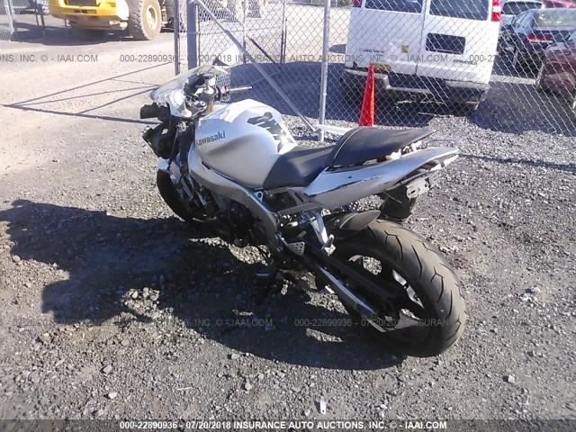 JKBZXJB184A026009 - 2004 KAWASAKI ZX636 B1 GRAY photo 3