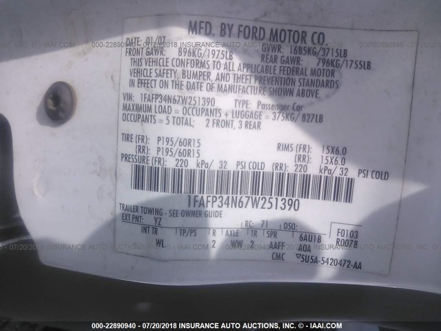 1FAFP34N67W251390 - 2007 FORD FOCUS ZX4/S/SE/SES WHITE photo 9