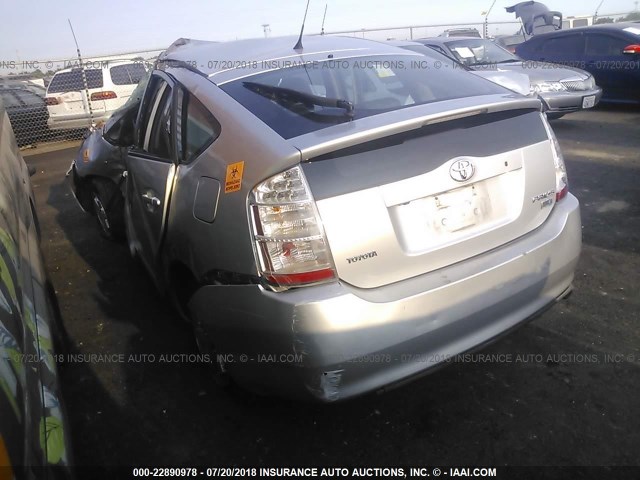 JTDKB20U087739910 - 2008 TOYOTA PRIUS Argent photo 3