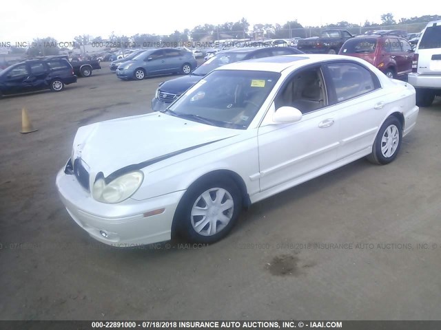 KMHWF25S64A937381 - 2004 HYUNDAI SONATA GL WHITE photo 2