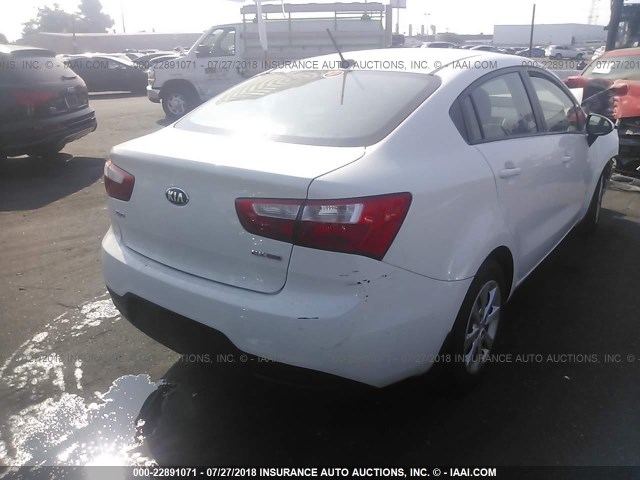 KNADN4A35F6527022 - 2015 KIA RIO EX/SX WHITE photo 4