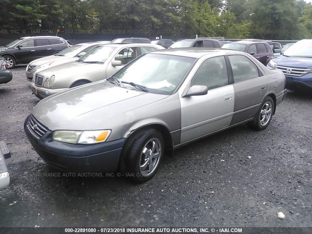 4T1BG28K6XU514889 - 1999 TOYOTA CAMRY CE/LE/XLE ნაცრისფერი ფოტო 2