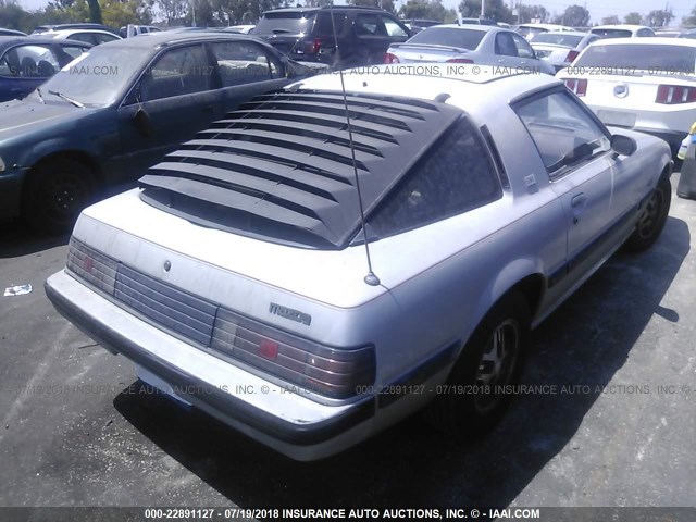 JM1FB3310D0739255 - 1983 MAZDA RX7 GRAY photo 4