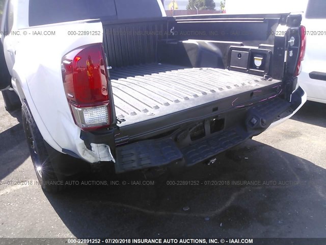3TMAZ5CN9HM046465 - 2017 TOYOTA TACOMA DBL CAB/SR5/TRD SPORT/OR WHITE photo 6