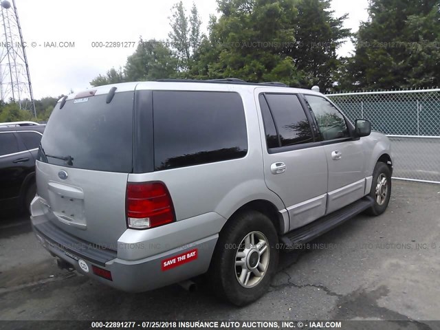 1FMEU15W53LB02163 - 2003 FORD EXPEDITION XLT SILVER photo 4