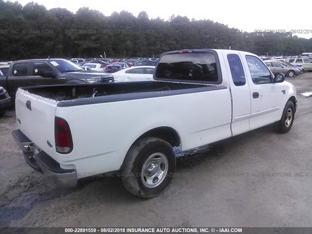 2FTRX17W94CA58853 - 2004 FORD F-150 HERITAGE CLASSIC WHITE photo 4