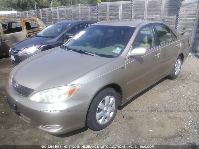 4T1BE32K42U054662 - 2002 TOYOTA CAMRY LE/XLE/SE 金色 照片 2
