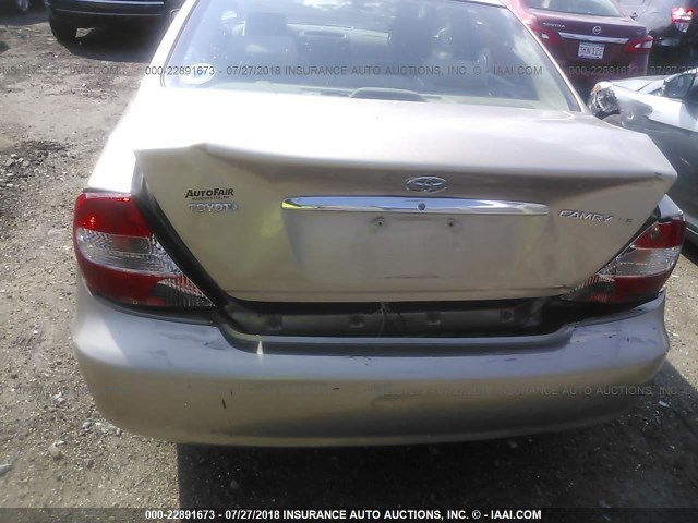 4T1BE32K42U054662 - 2002 TOYOTA CAMRY LE/XLE/SE 金色 照片 6
