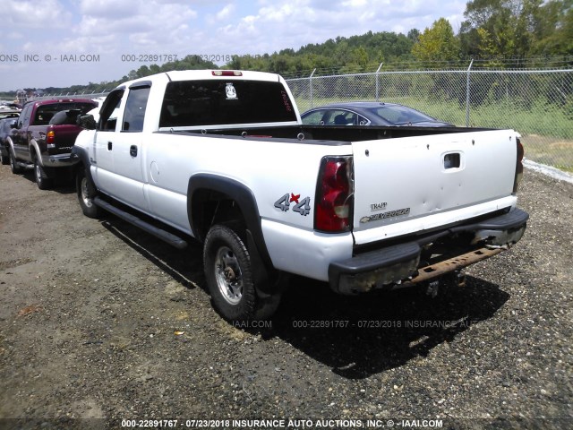 1GCHK23DX7F183924 - 2007 CHEVROLET SILVERADO K2500 HEAVY DUTY WHITE photo 3