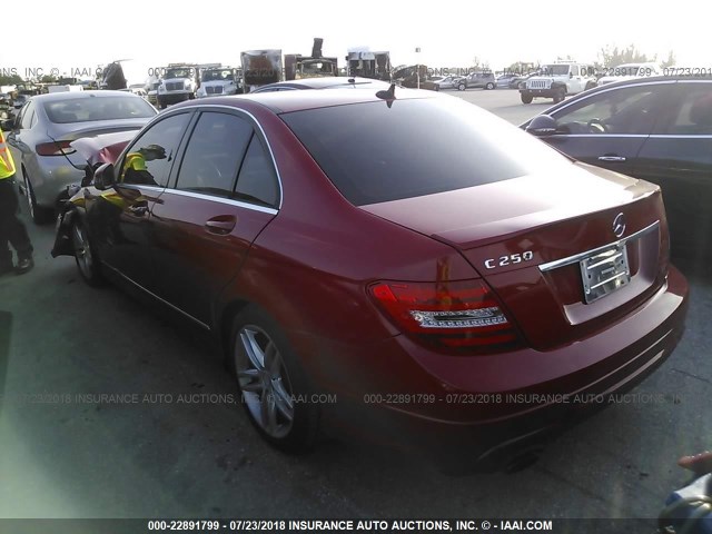 WDDGF4HB2DR270493 - 2013 MERCEDES-BENZ C 250 RED photo 3