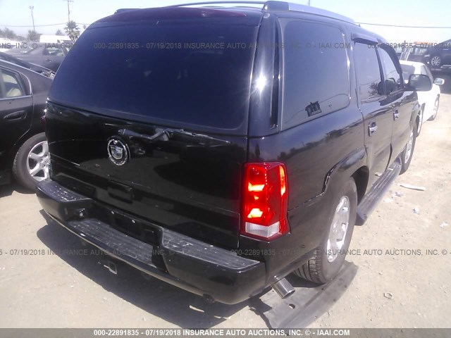 1GYEK63NX2R295966 - 2002 CADILLAC ESCALADE LUXURY შავი ფოტო 4