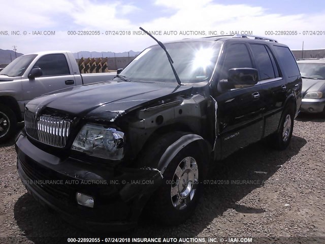 5LMFU27536LJ19124 - 2006 LINCOLN NAVIGATOR BLACK photo 2