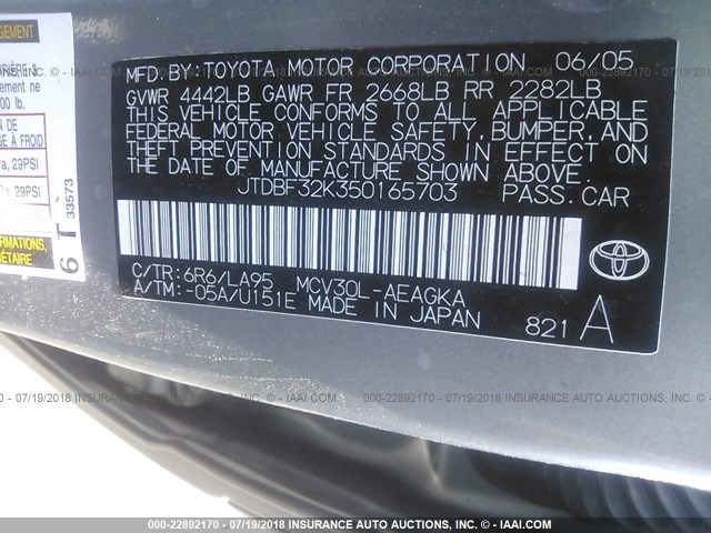 JTDBF32K350165703 - 2005 TOYOTA CAMRY LE/XLE/SE 银色 照片 9