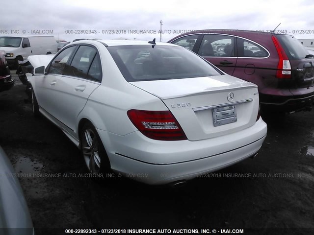 WDDGF8AB1EA907861 - 2014 MERCEDES-BENZ C 300 4MATIC WHITE photo 3