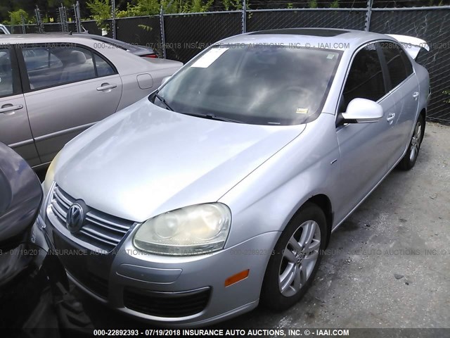 3VWEF81K17M201008 - 2007 VOLKSWAGEN JETTA WOLFSBURG 银色 照片 2