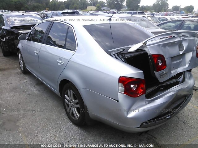 3VWEF81K17M201008 - 2007 VOLKSWAGEN JETTA WOLFSBURG 银色 照片 3