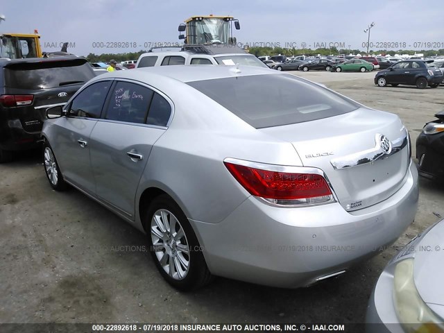 1G4GC5E35DF318457 - 2013 BUICK LACROSSE SILVER photo 3