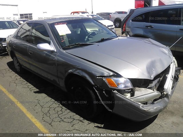 4T1BF22KXVU018521 - 1997 TOYOTA CAMRY CE/LE/XLE ნაცრისფერი ფოტო 1