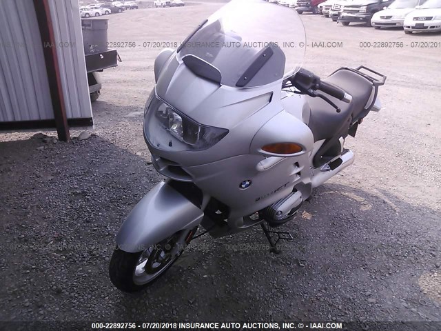 WB10499A54ZE94216 - 2004 BMW R1150 RT SILVER photo 2