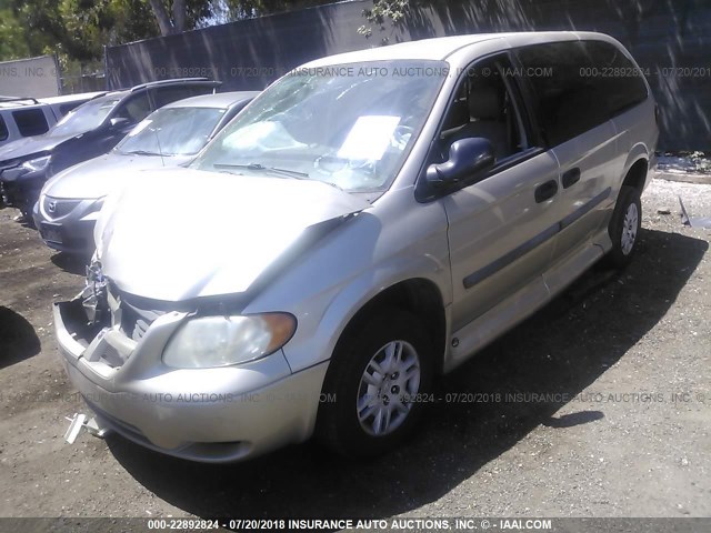 1D4GP24R75B240563 - 2005 DODGE GRAND CARAVAN SE TAN photo 2