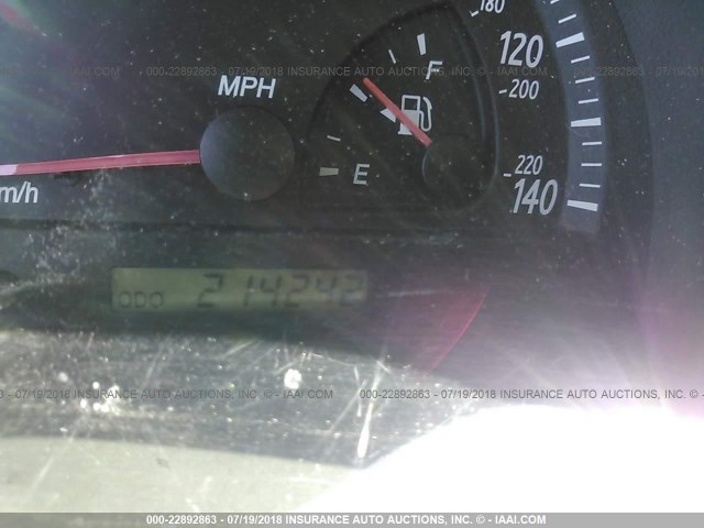 4T1BF30K72U032588 - 2002 TOYOTA CAMRY LE/XLE/SE 银色 照片 7