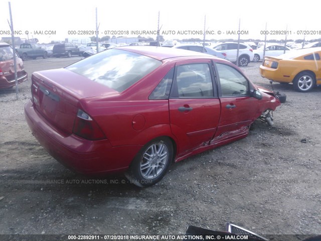 1FAFP34N27W123132 - 2007 FORD FOCUS ZX4/S/SE/SES 红色 照片 4