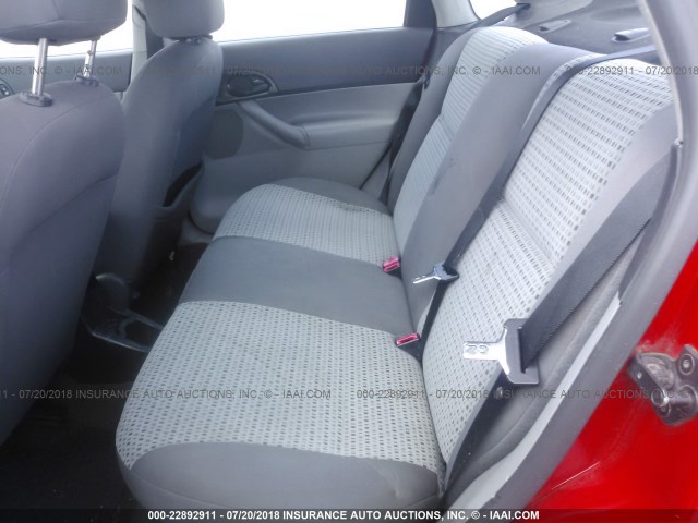 1FAFP34N27W123132 - 2007 FORD FOCUS ZX4/S/SE/SES 红色 照片 8