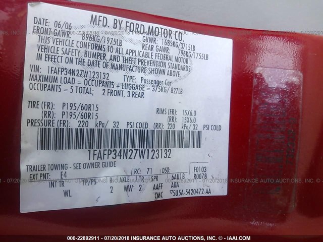 1FAFP34N27W123132 - 2007 FORD FOCUS ZX4/S/SE/SES 红色 照片 9