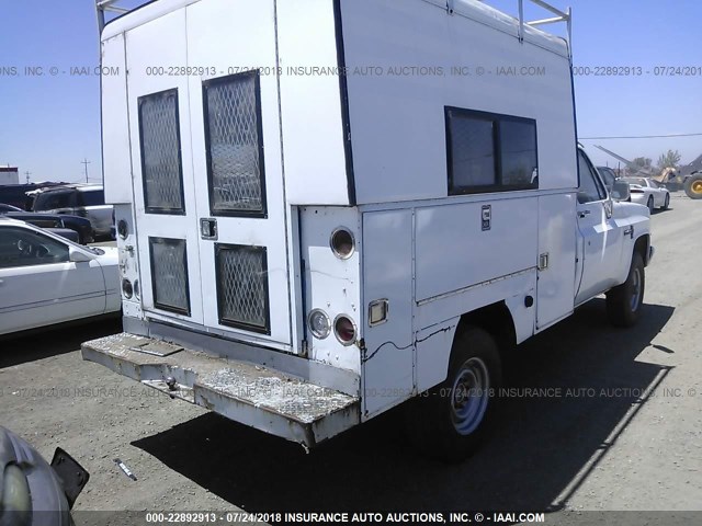 1GCGK24M9FJ108380 - 1985 CHEVROLET K20 WHITE photo 4