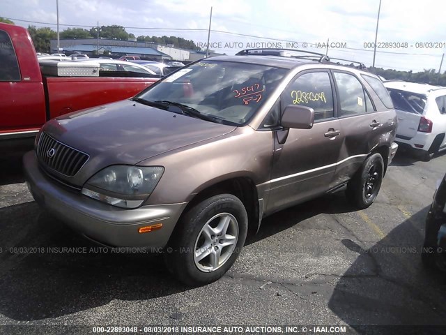 JT6HF10U8X0006611 - 1999 LEXUS RX 300 GOLD photo 2