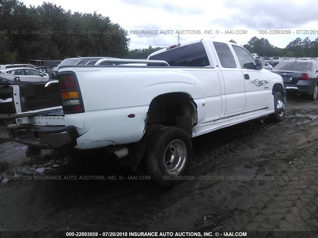 1GCJC39GX2E269772 - 2002 CHEVROLET SILVERADO C3500 WHITE photo 4