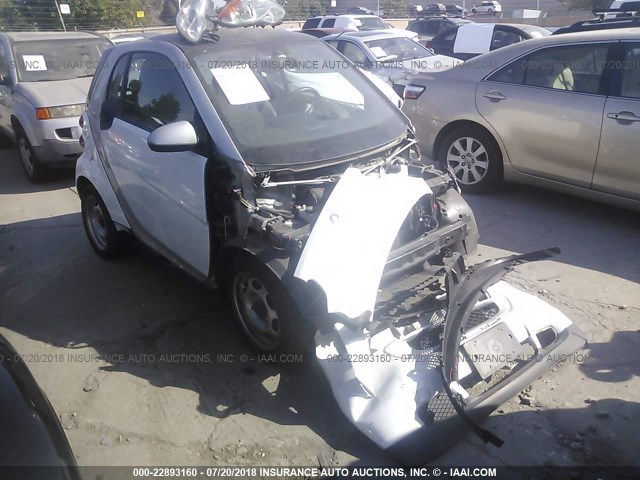 WMEEJ3BAXCK575050 - 2012 SMART FORTWO PURE/PASSION WHITE photo 1