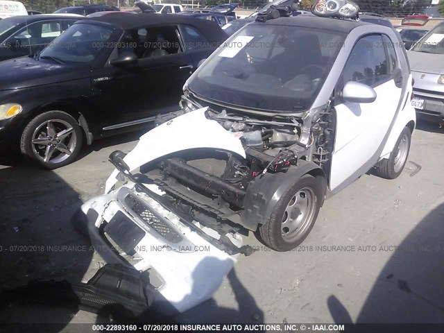 WMEEJ3BAXCK575050 - 2012 SMART FORTWO PURE/PASSION WHITE photo 2