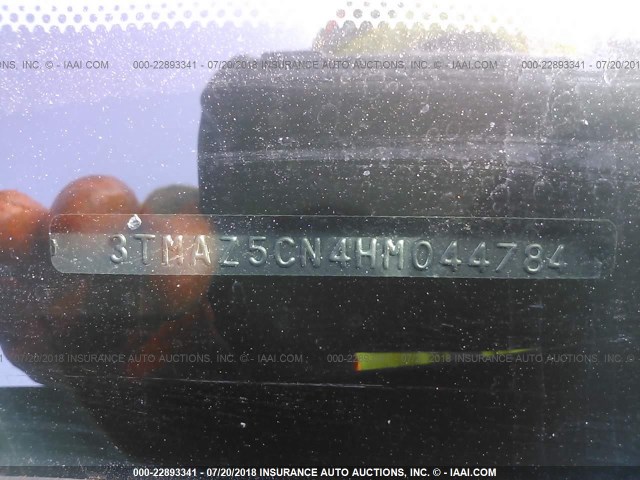 3TMAZ5CN4HM044784 - 2017 TOYOTA TACOMA DBL CAB/SR5/TRD SPORT/OR GRAY photo 9