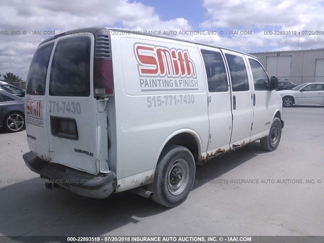 1GCHG35R621217489 - 2002 CHEVROLET EXPRESS G3500  WHITE photo 4