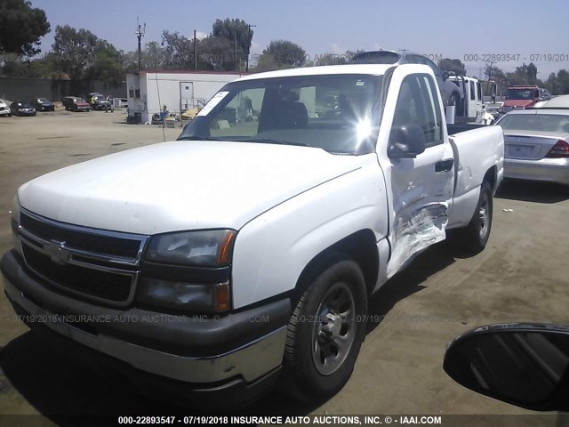 1GCEC14X77Z192016 - 2007 CHEVROLET SILVERADO C1500 CLASSIC WHITE photo 2