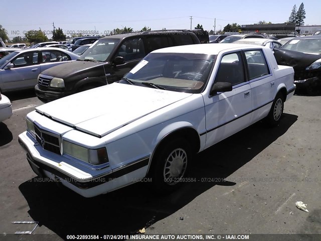 1B3XC56R1MD198290 - 1991 DODGE DYNASTY LE WHITE photo 2