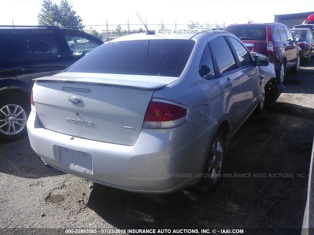 1FAHP35N68W244299 - 2008 FORD FOCUS SE/SEL/SES SILVER photo 4