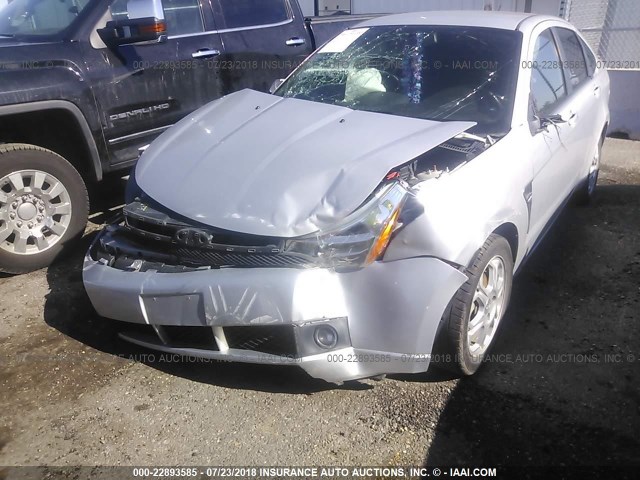 1FAHP35N68W244299 - 2008 FORD FOCUS SE/SEL/SES SILVER photo 6