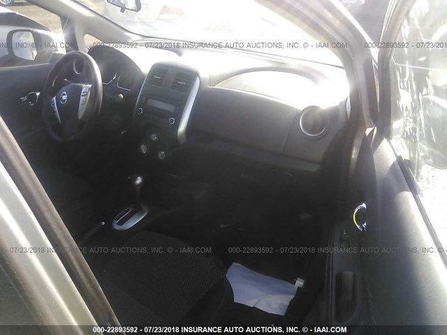 3N1CE2CPXEL369772 - 2014 NISSAN VERSA NOTE S/S PLUS/SV/SL SILVER photo 5