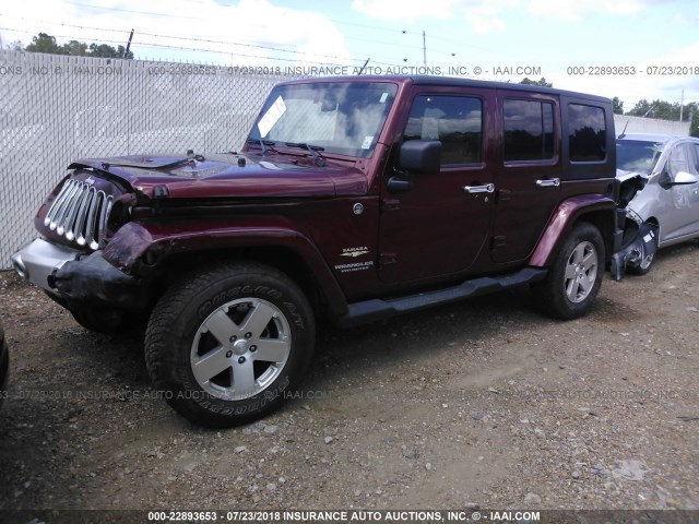 1J4GA59109L719890 - 2009 JEEP WRANGLER UNLIMITE SAHARA MAROON photo 2