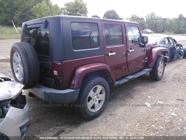 1J4GA59109L719890 - 2009 JEEP WRANGLER UNLIMITE SAHARA MAROON photo 4