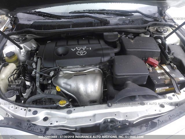 4T1BF3EK4AU071906 - 2010 TOYOTA CAMRY SE/LE/XLE ვერცხლისფერი ფოტო 10