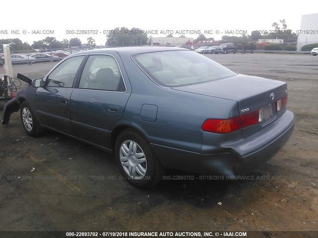4T1BG22K11U812203 - 2001 TOYOTA CAMRY CE/LE/XLE 蓝色 照片 3